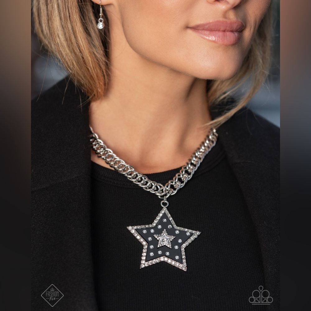 Silver Tone and Black Star Jewelry Set - Rock 🎸 Star!